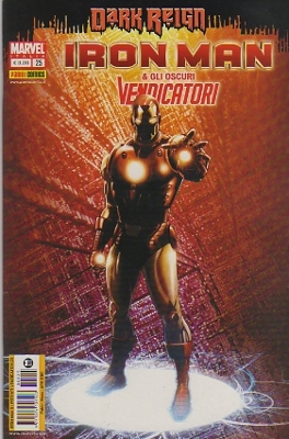 copertina di Salvador Larroca
			da The Invincible Iron Man 14 © Marvel Comics